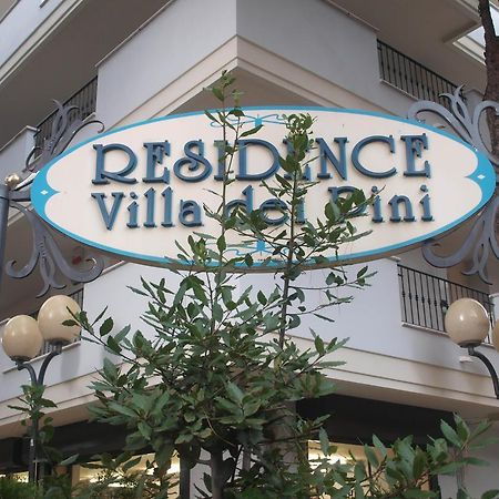 רימיני Residence Villa Dei Pini מראה חיצוני תמונה