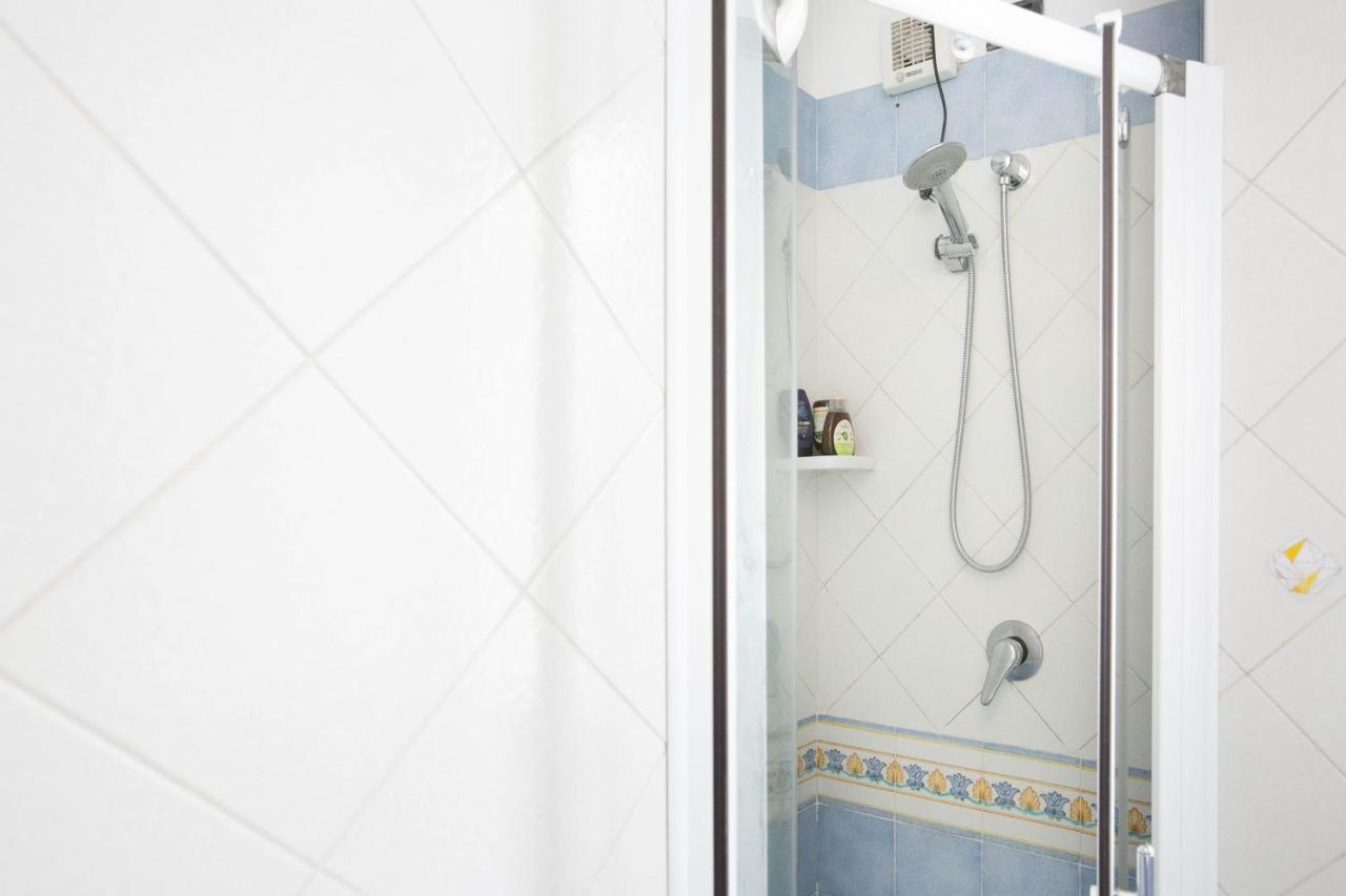 רימיני Residence Villa Dei Pini מראה חיצוני תמונה