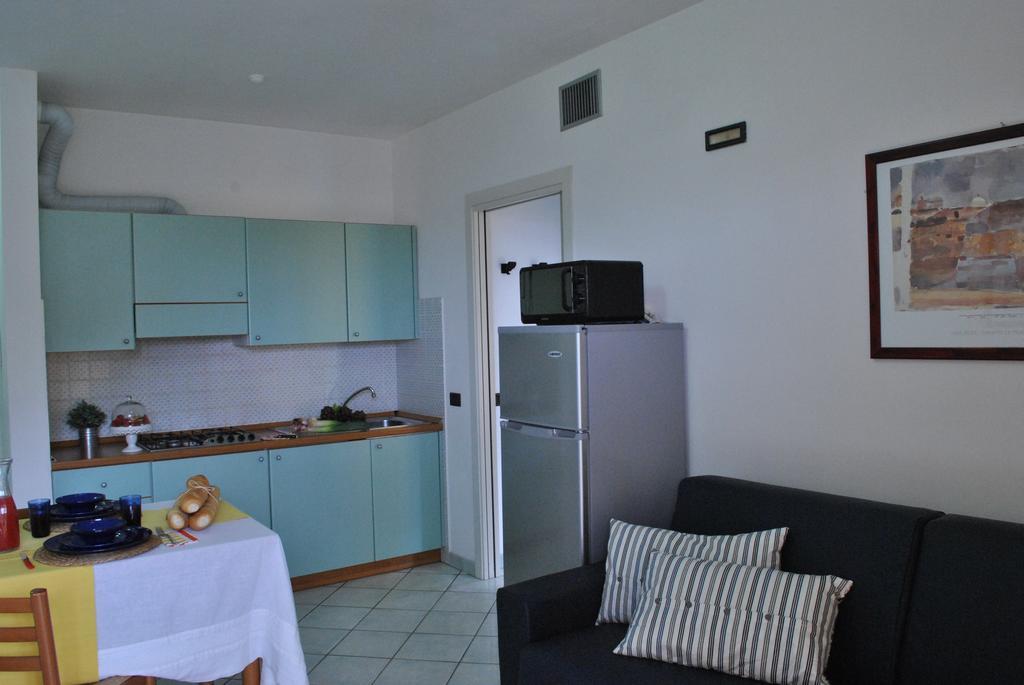 רימיני Residence Villa Dei Pini מראה חיצוני תמונה