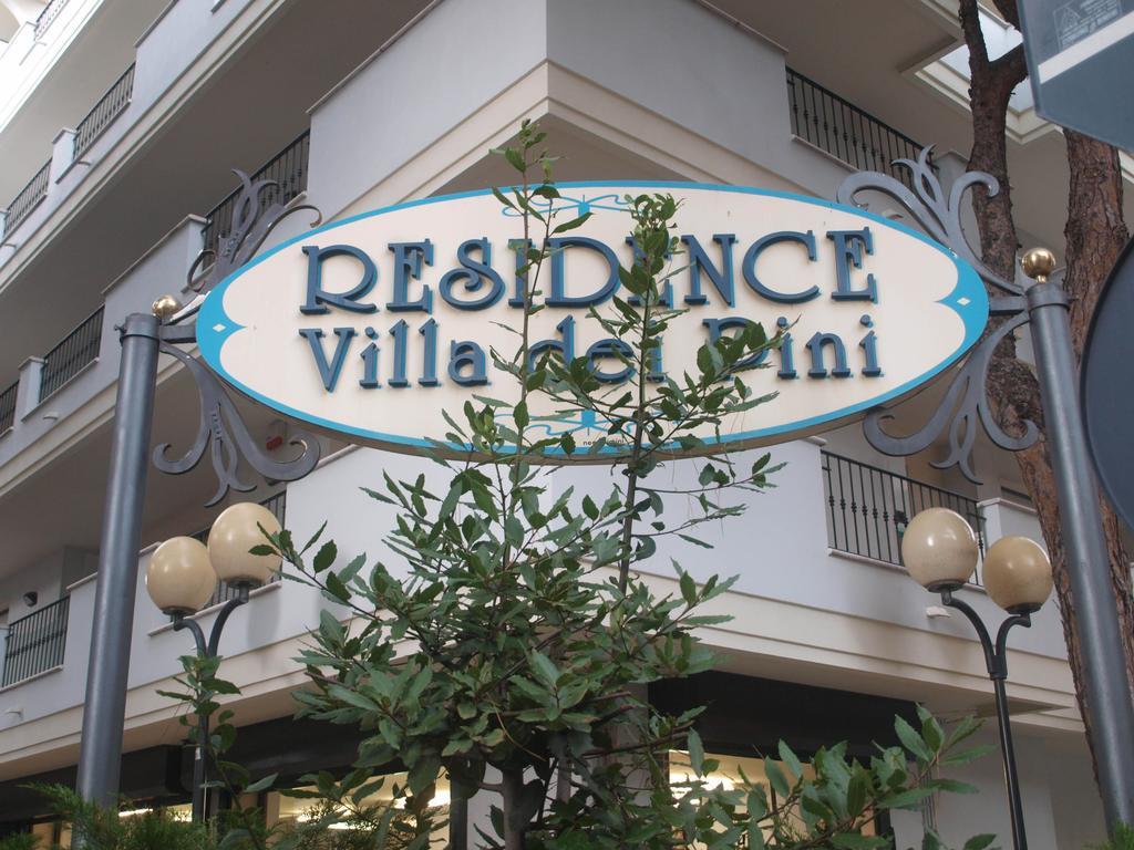 רימיני Residence Villa Dei Pini מראה חיצוני תמונה